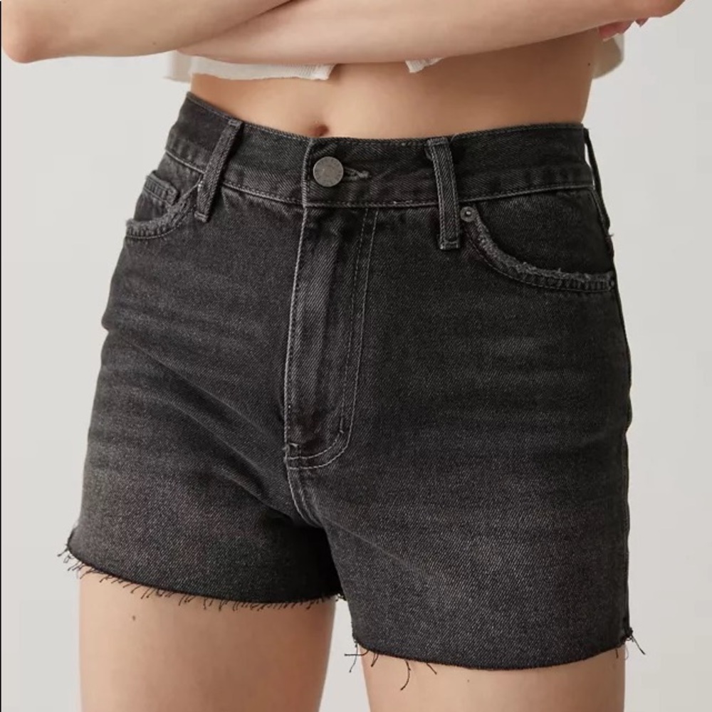 UO BDG girlfriend high rise denim shorts